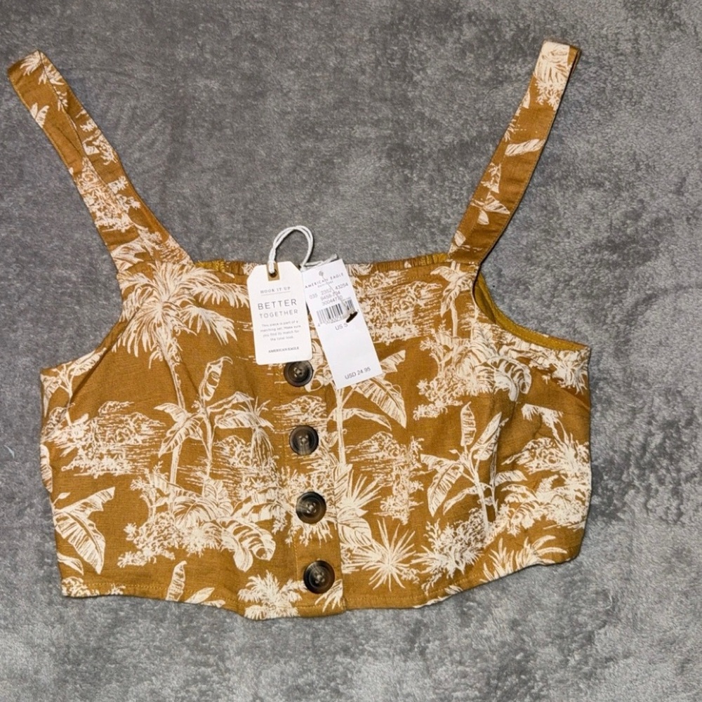 American Eagle Outfitters Gold Tan Sleeveless Crop Tank Top
